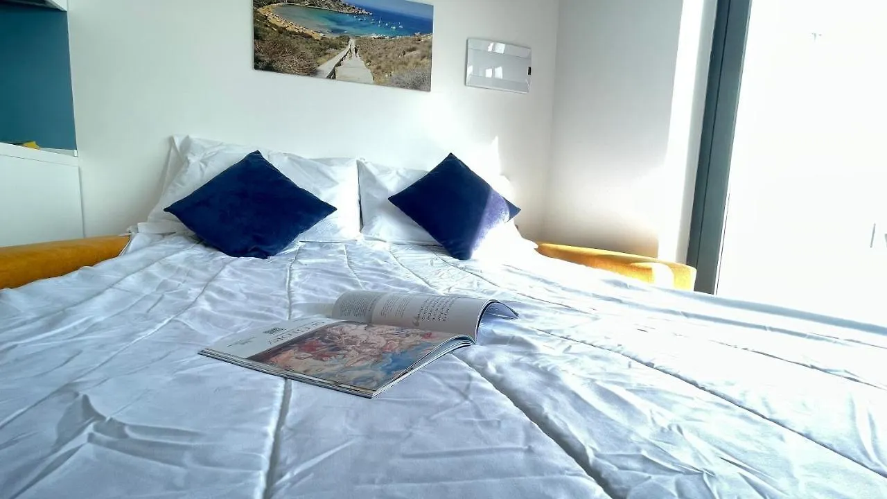 Dainty ,Penthouse 16 Apartment Msida 0*,  Malta