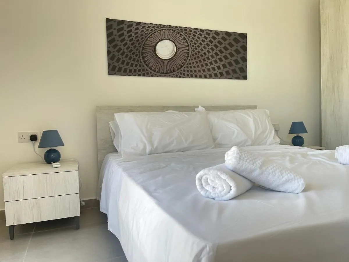 Dainty ,Penthouse 16 Apartment Msida Malta